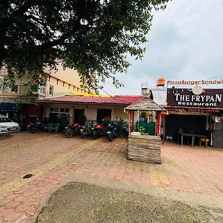 Hotel Paradise Stays Pachmarhi Exterior photo